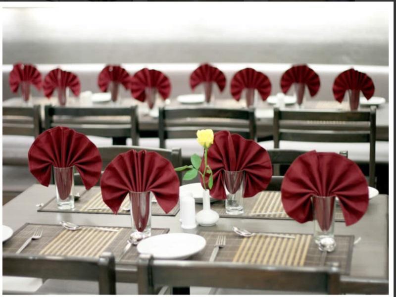 Clubhouse Hotel Raajpath Vadodara Dış mekan fotoğraf